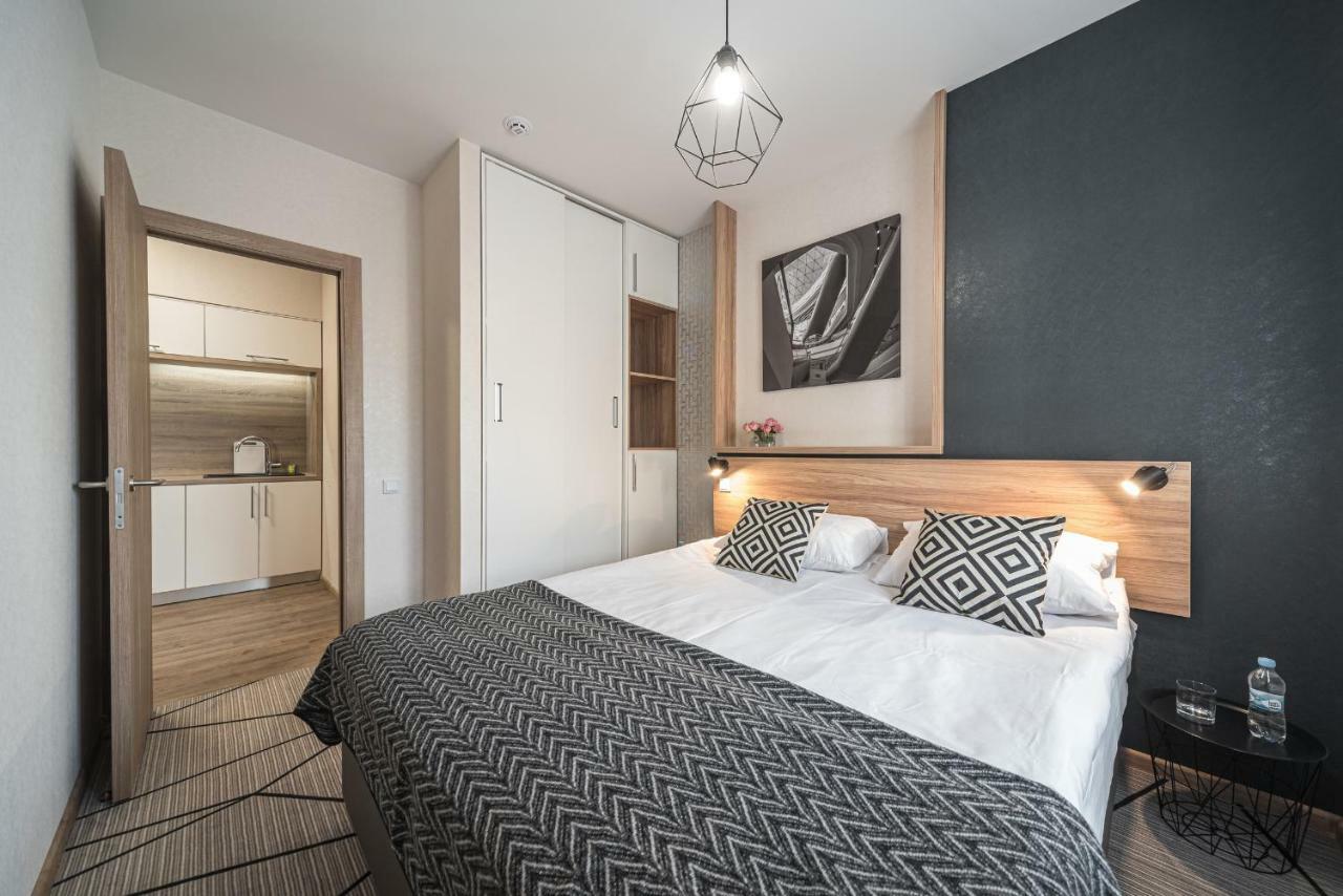 Amarant Apart Hotel By Chm Kijów Zewnętrze zdjęcie
