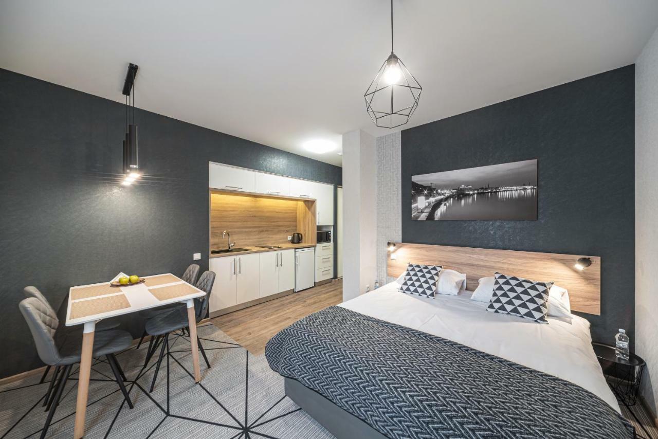 Amarant Apart Hotel By Chm Kijów Zewnętrze zdjęcie